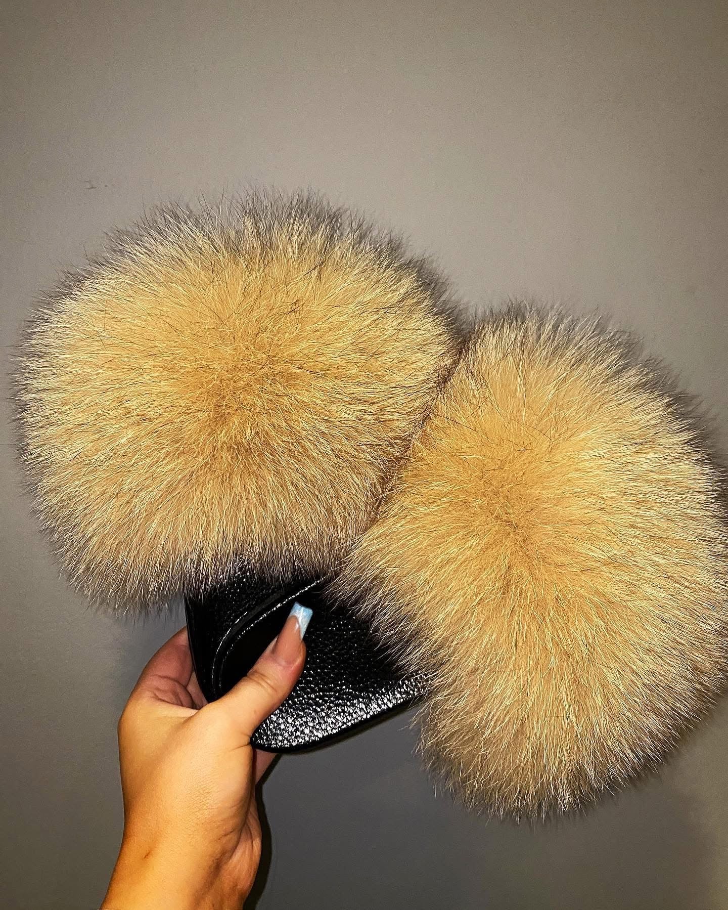 Beige Fox Fur Sliders